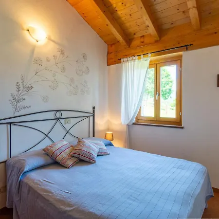 Roby By Interhome Dosso del Liro