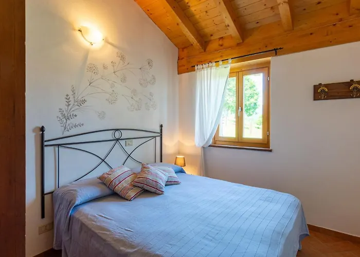 Roby By Interhome Dosso del Liro