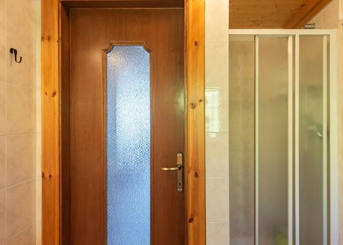 Roby By Interhome Dosso del Liro